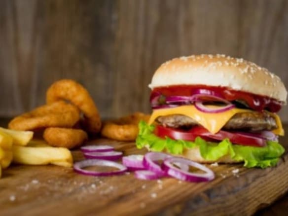 À VENDRE – Fonds de commerce – BURGERS & SANDWICHES – HYPER- CENTRE-VILLE