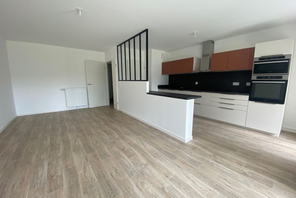 A LOUER – T3 RECENT NON MEUBLE – 67.41 m² – SAINT AVE