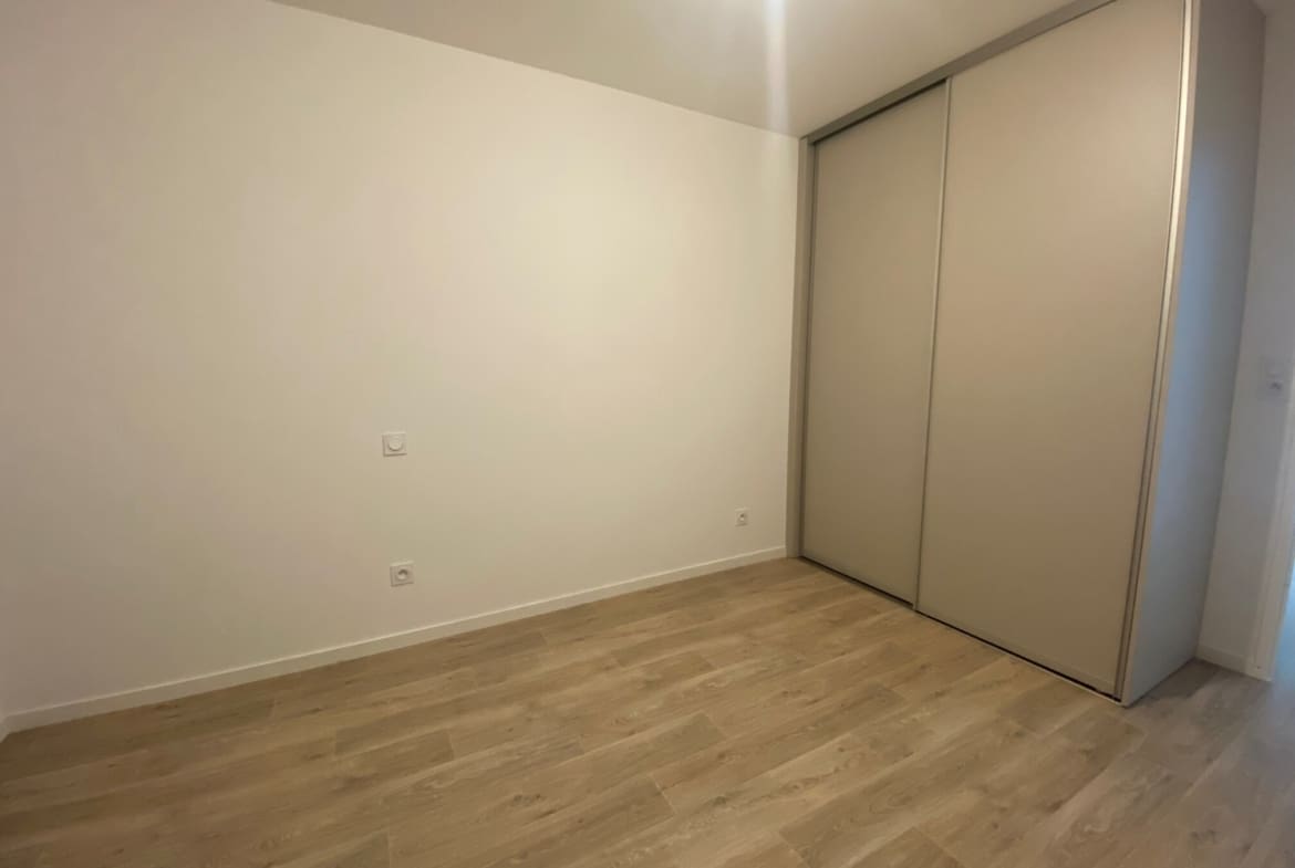 A LOUER – T3 RECENT NON MEUBLE – 67.41 m² – SAINT AVE