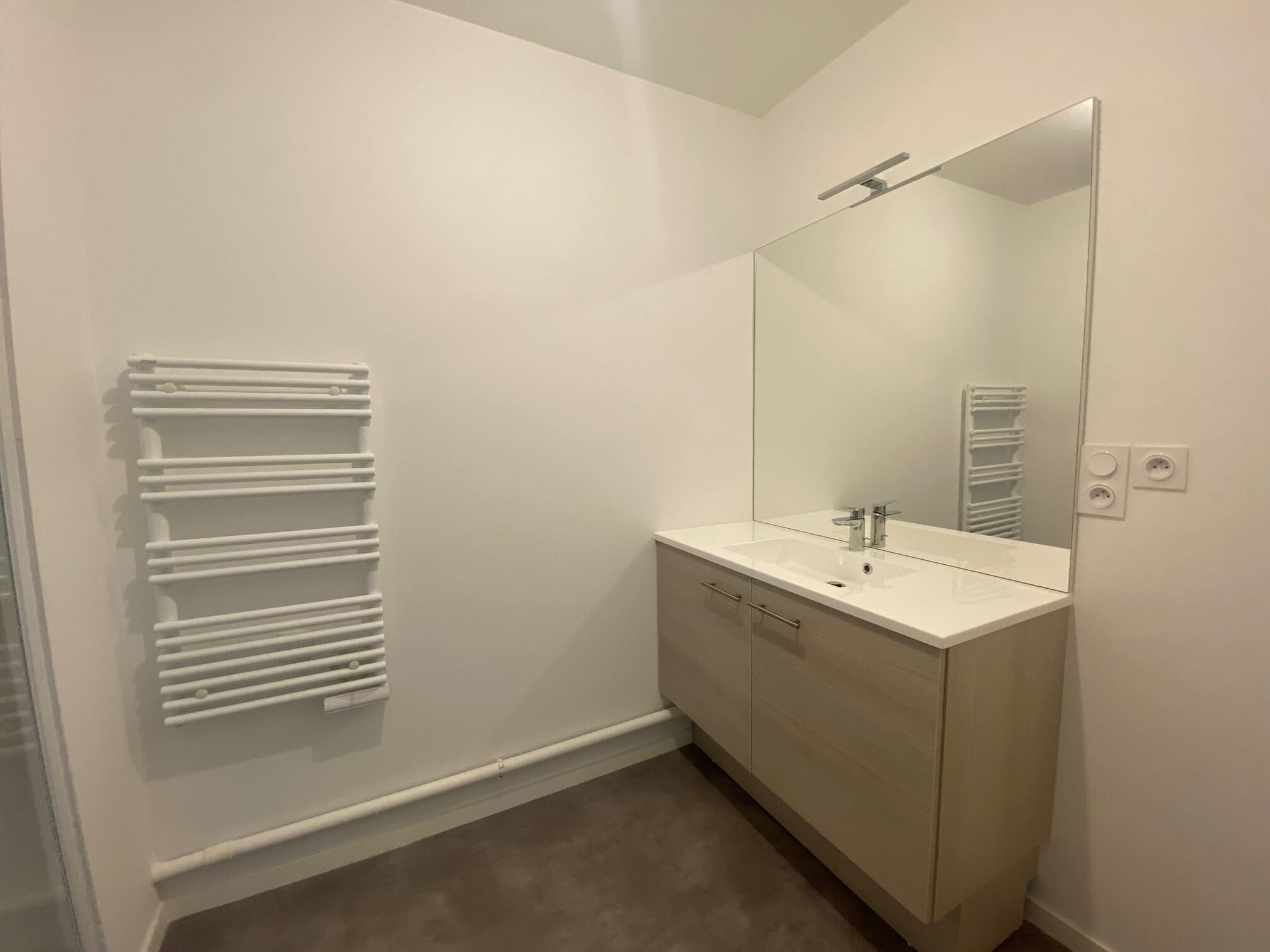 A LOUER – T3 RECENT NON MEUBLE – 67.41 m² – SAINT AVE