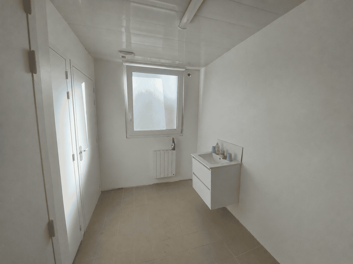bzh-entreprise-et-commerce-local-activite-location-caudan (1) A LOUER – LOCAL D ACTIVITE – 250 m² – CAUDAN