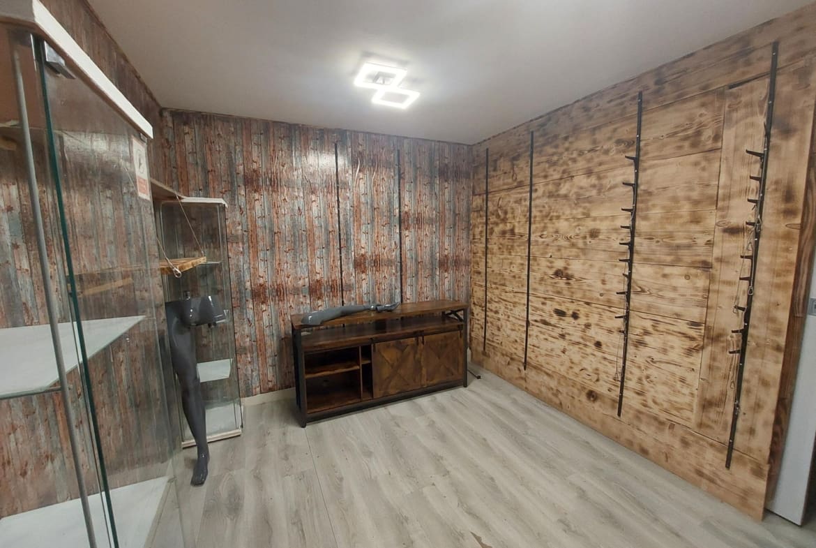 Local commercial / bureau – A louer – CAUDAN