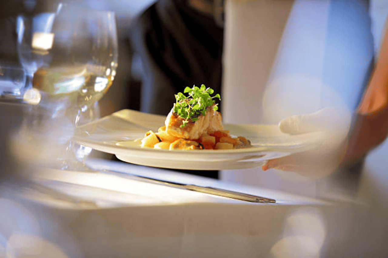 bzh-entreprise-et-commerce-restaurant-a-vendre-morbihan.2 A VENDRE – FONDS DE COMMERCE BAR & RESTAURANT – LICENCE IV – MORBIHAN
