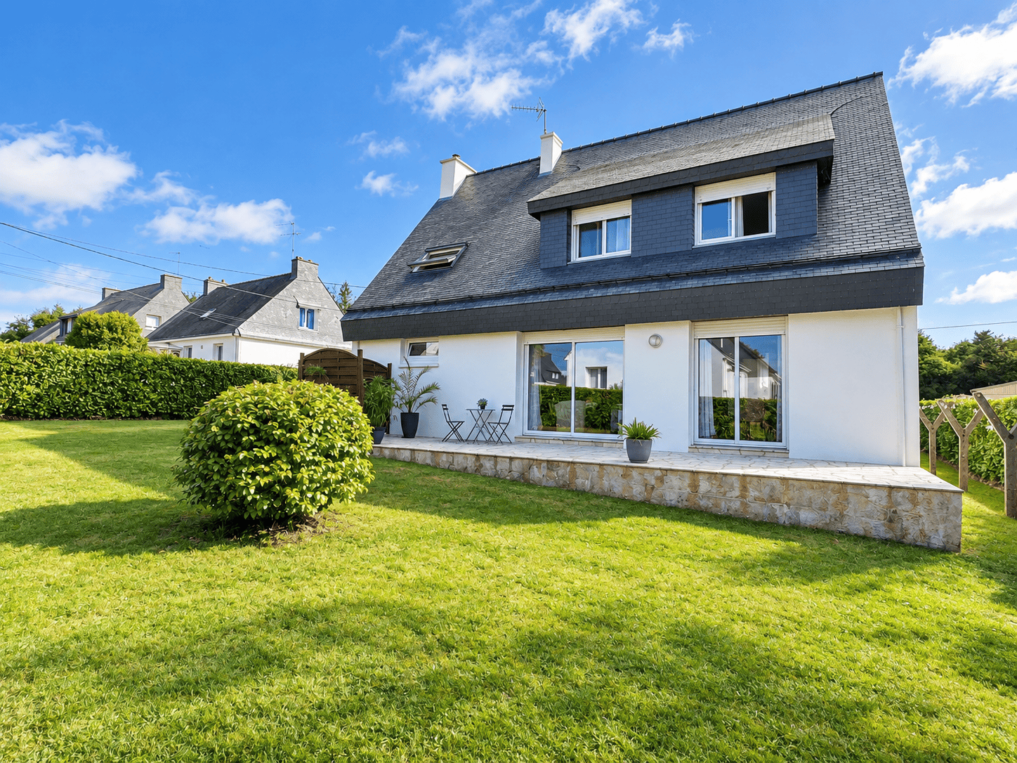 bzh-habitation-maison-saint-ave-a-vendre (1) Maison Saint Ave – 4 chambres – garage- gare- hôpital – 851 m² de terrain