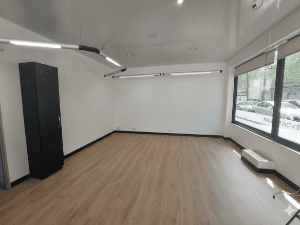 A VENDRE MURS ET FONDS – LOCAL COMMERCIAL DE 65 m² – LORIENT