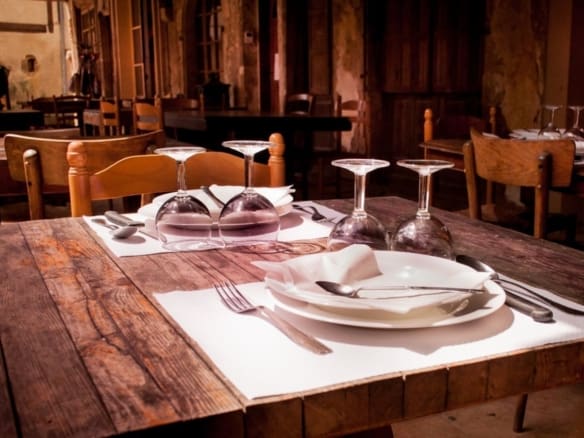 RESTAURANT À VENDRE AFFAIRE IDÉALE POUR UN COUPLE – dans une commune du MORBIHAN
