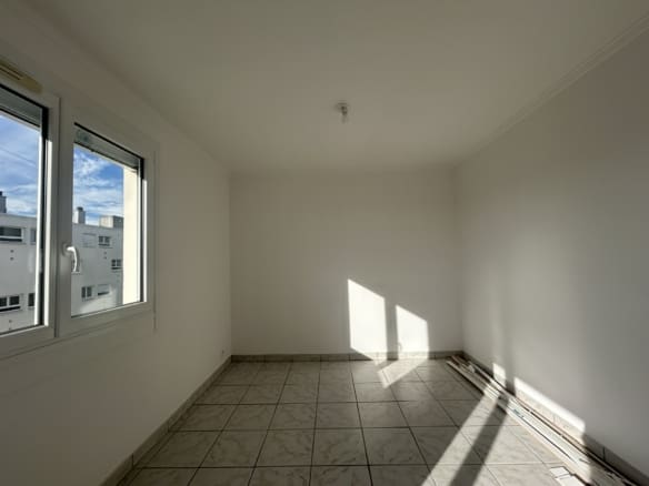 A LOUER – VANNES – APPARTEMENT T3 – 75M²