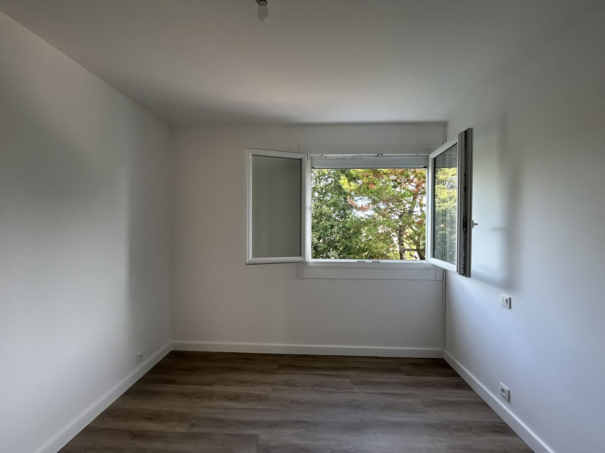 A LOUER – VANNES – APPARTEMENT T3 – 75M²