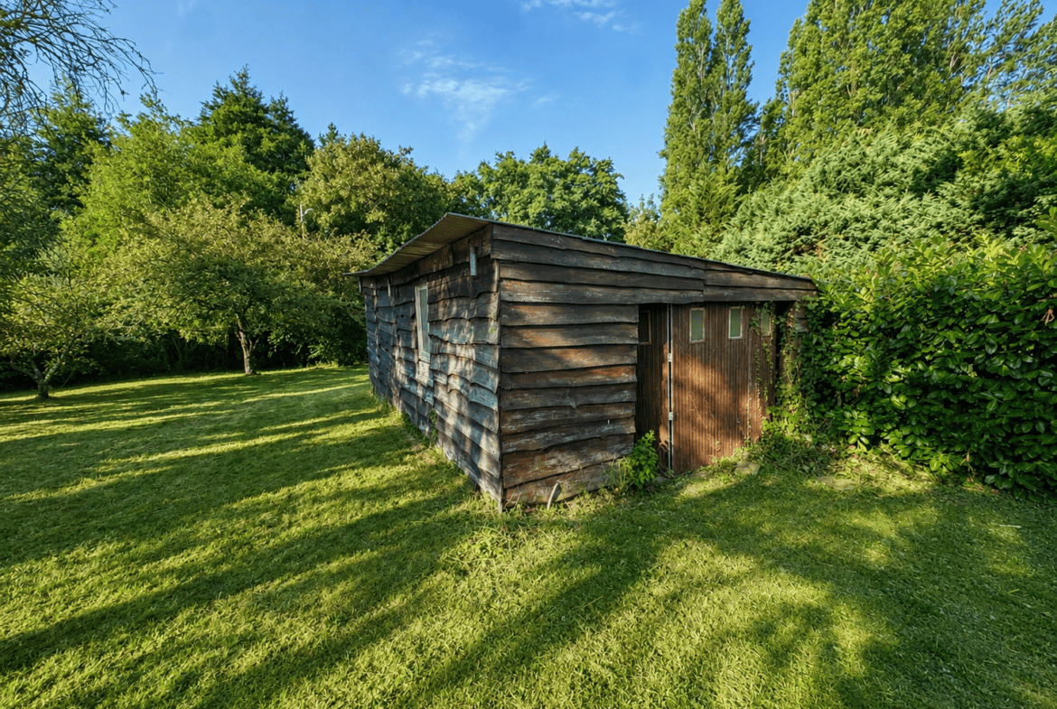 Terrain – Saint Ave – 748 m²