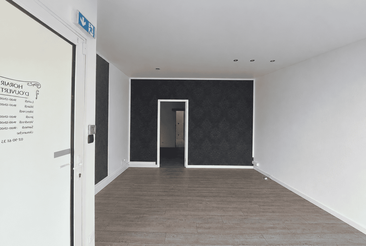 A LOUER – LOCAL COMMERCIAL – 50 m² – SECTEUR LORIENT