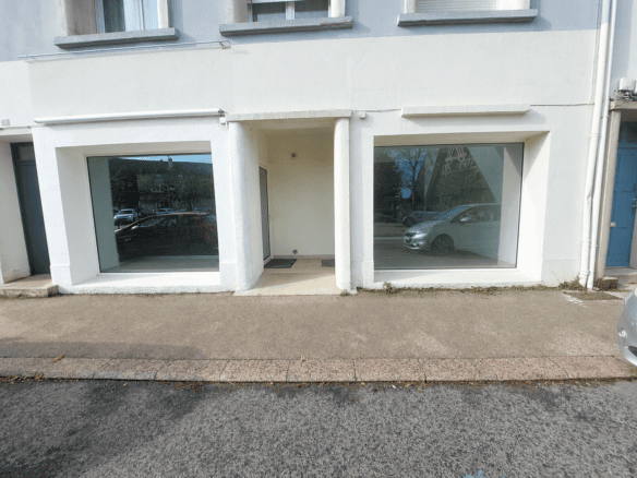 A LOUER – LOCAL COMMERCIAL – 50 m² – SECTEUR LORIENT