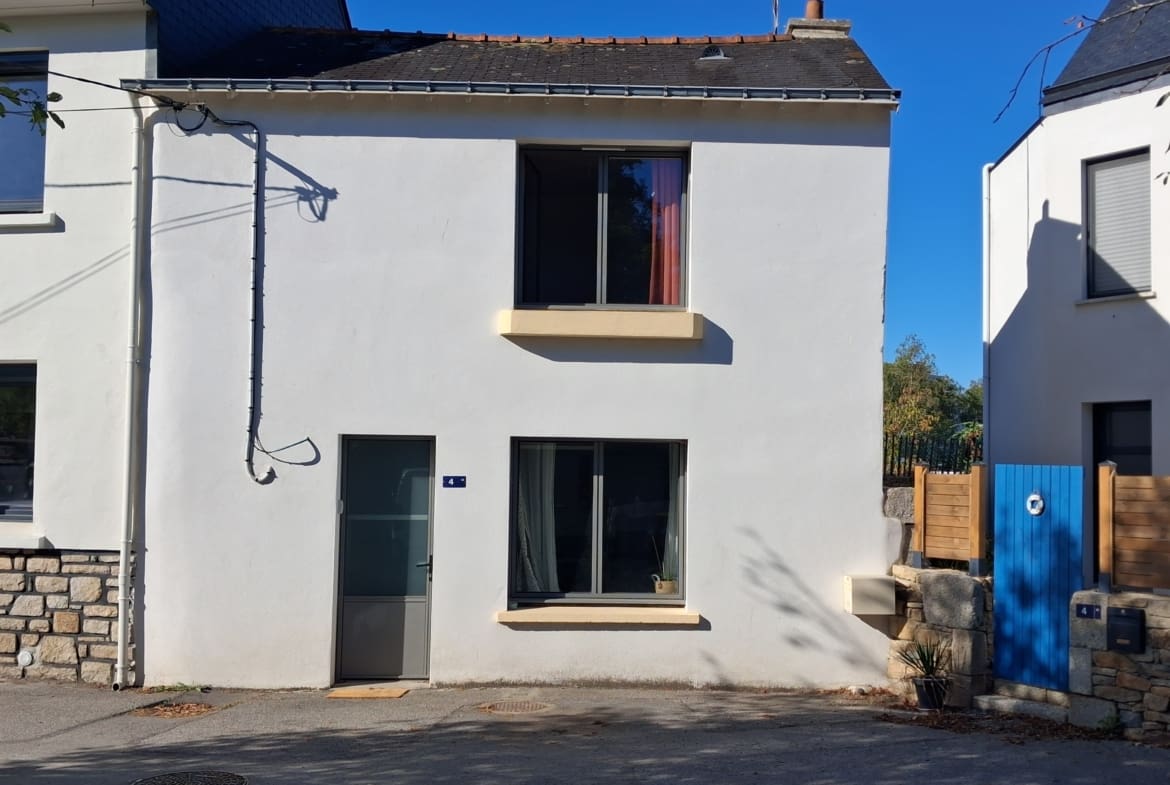 Maison Vannes 36m²- jardin de 100m² – rénovée