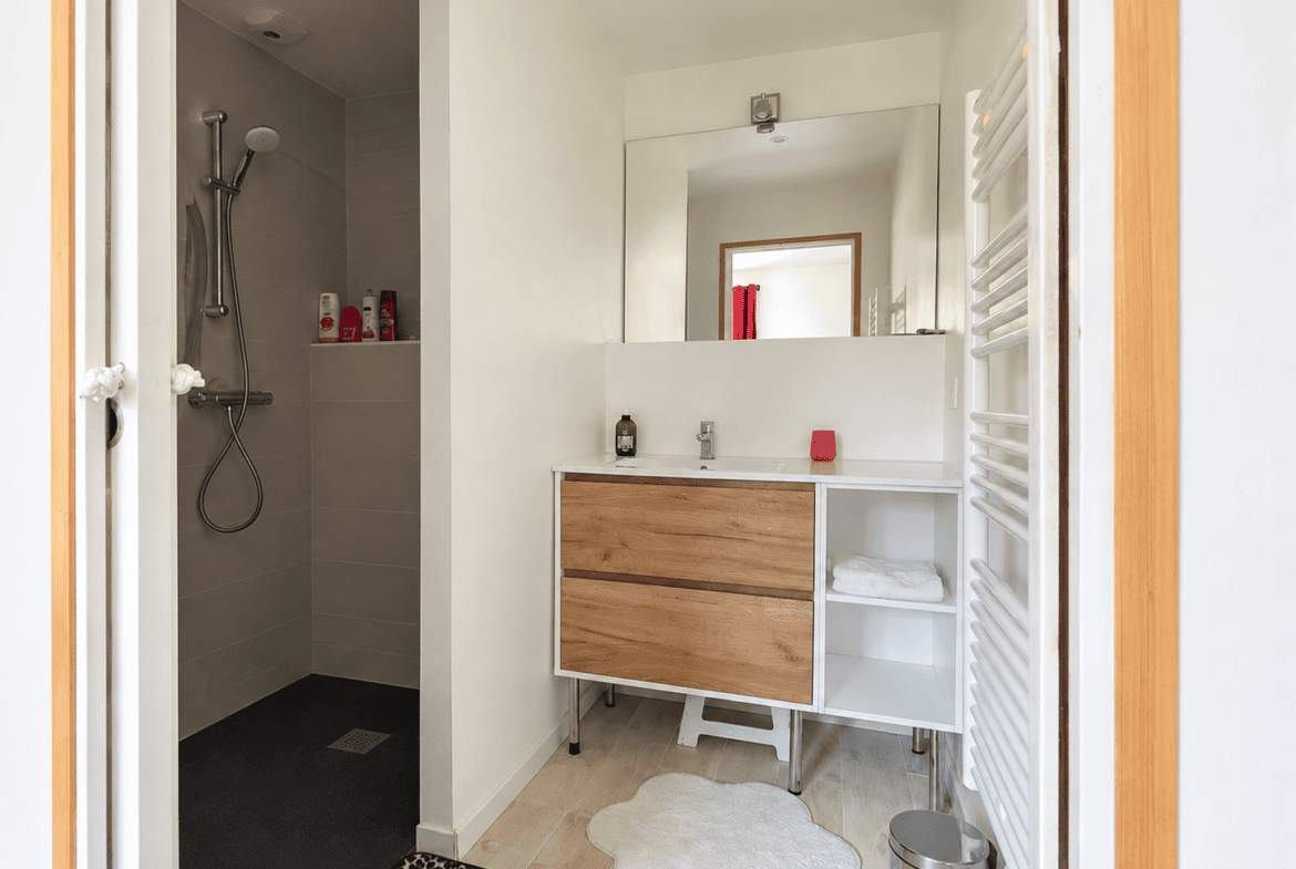 Maison Vannes 36m²- jardin de 100m² – rénovée
