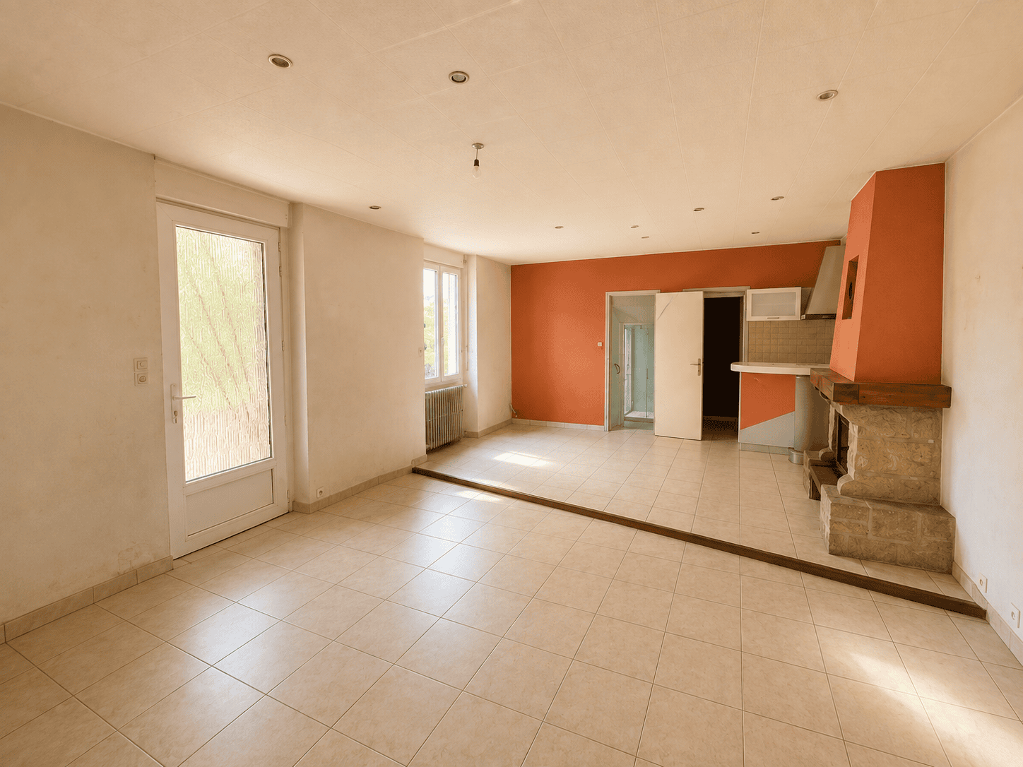 x Maison Saint Ave 94.58 m² -maison avec travaux – double garages – gare de vannes et hôpital